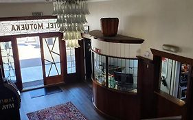 Hotel Motueka - Some Weekends May Have Loud Live Music Playing